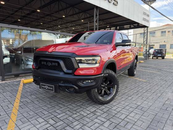 RAM 1500 5.7 V8 GASOLINA REBEL CD 4X4 AUTOMÁTICO
